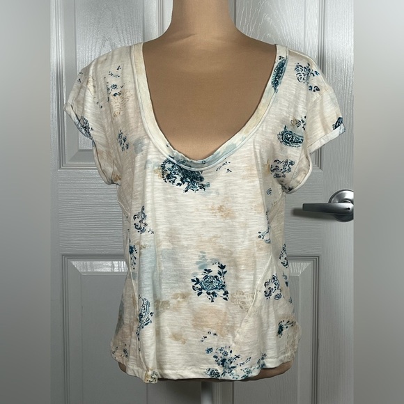 Pilcro Anthropologie Watercolor Paisley Floral Raw Seamed 100% Cotton Tee sz M - Picture 9 of 10